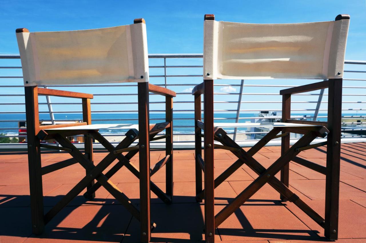 Hotel Ali D'Oro Rimini Exteriör bild