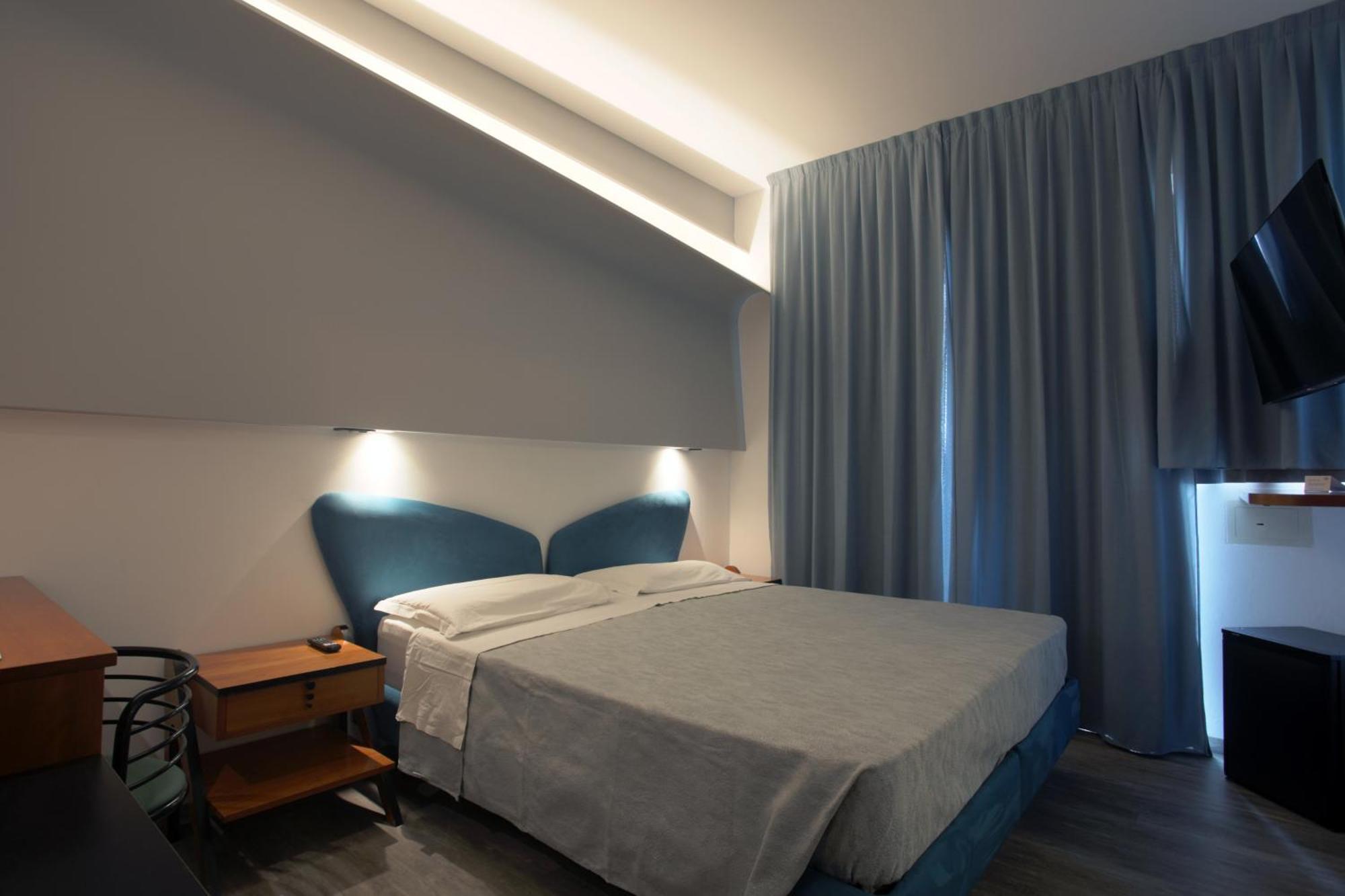 Hotel Ali D'Oro Rimini Exteriör bild