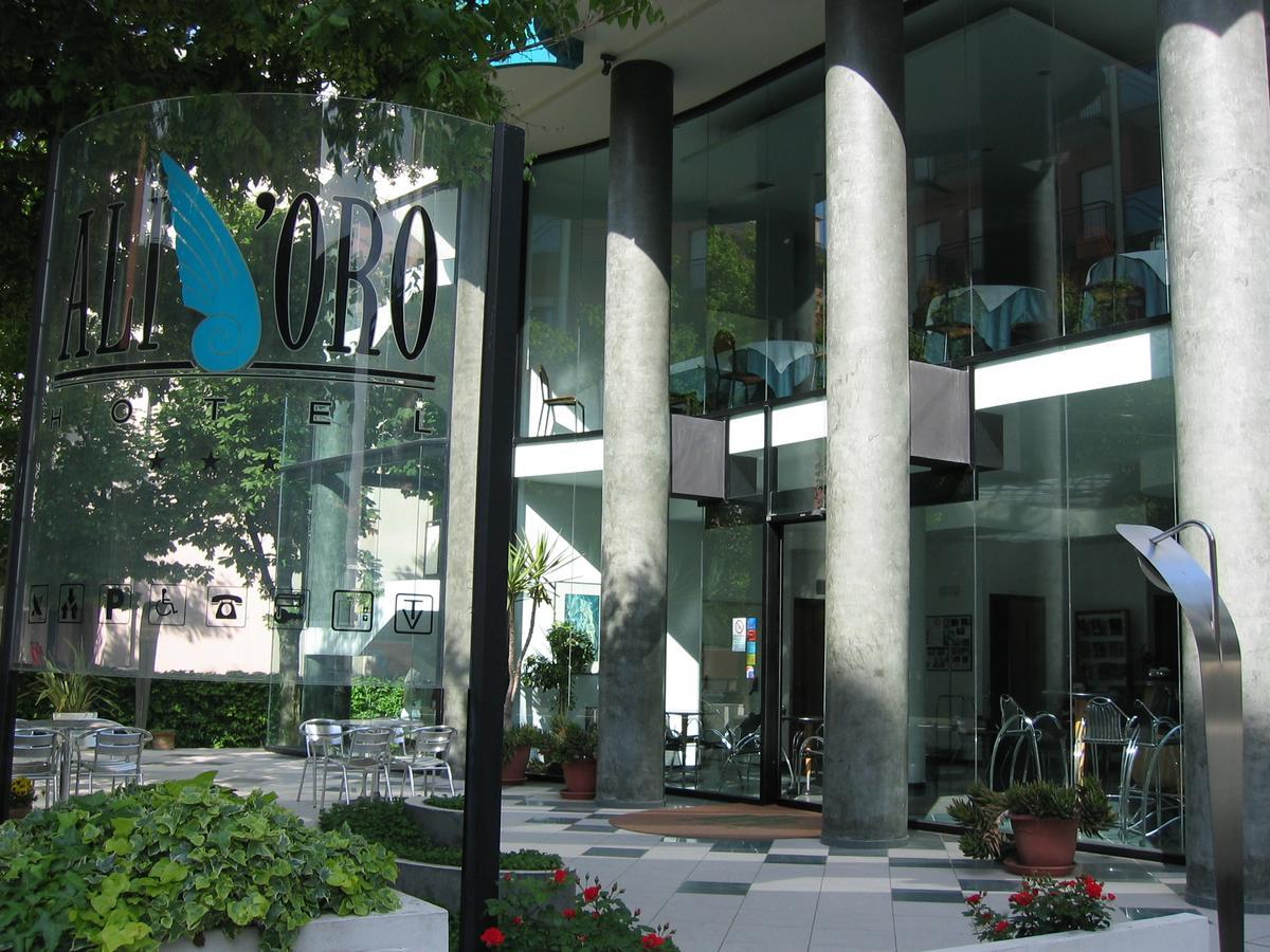 Hotel Ali D'Oro Rimini Exteriör bild